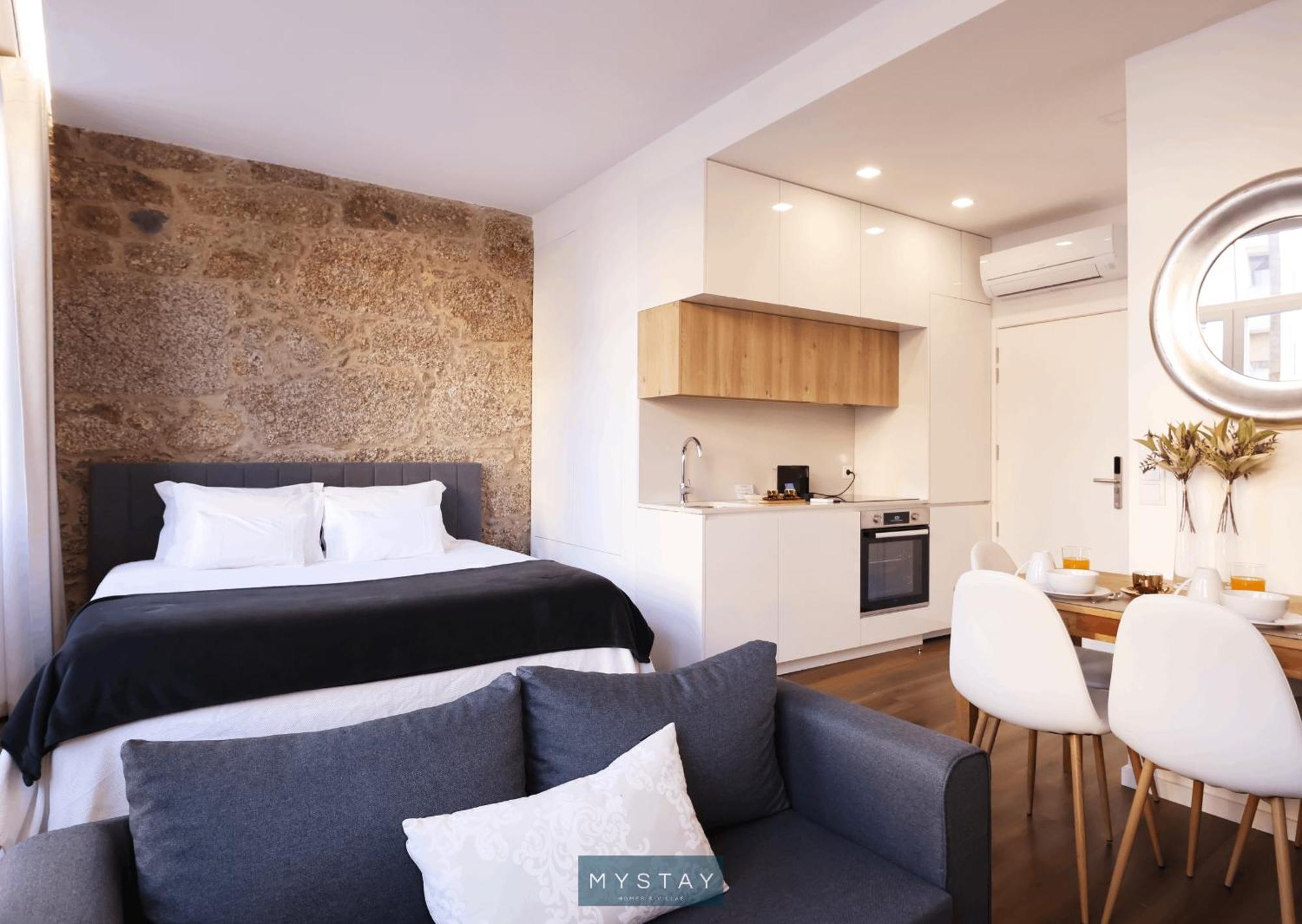 Mystay - D Maria Apartments วีลาโนวา เจ ฟามาลีเกา ภายนอก รูปภาพ