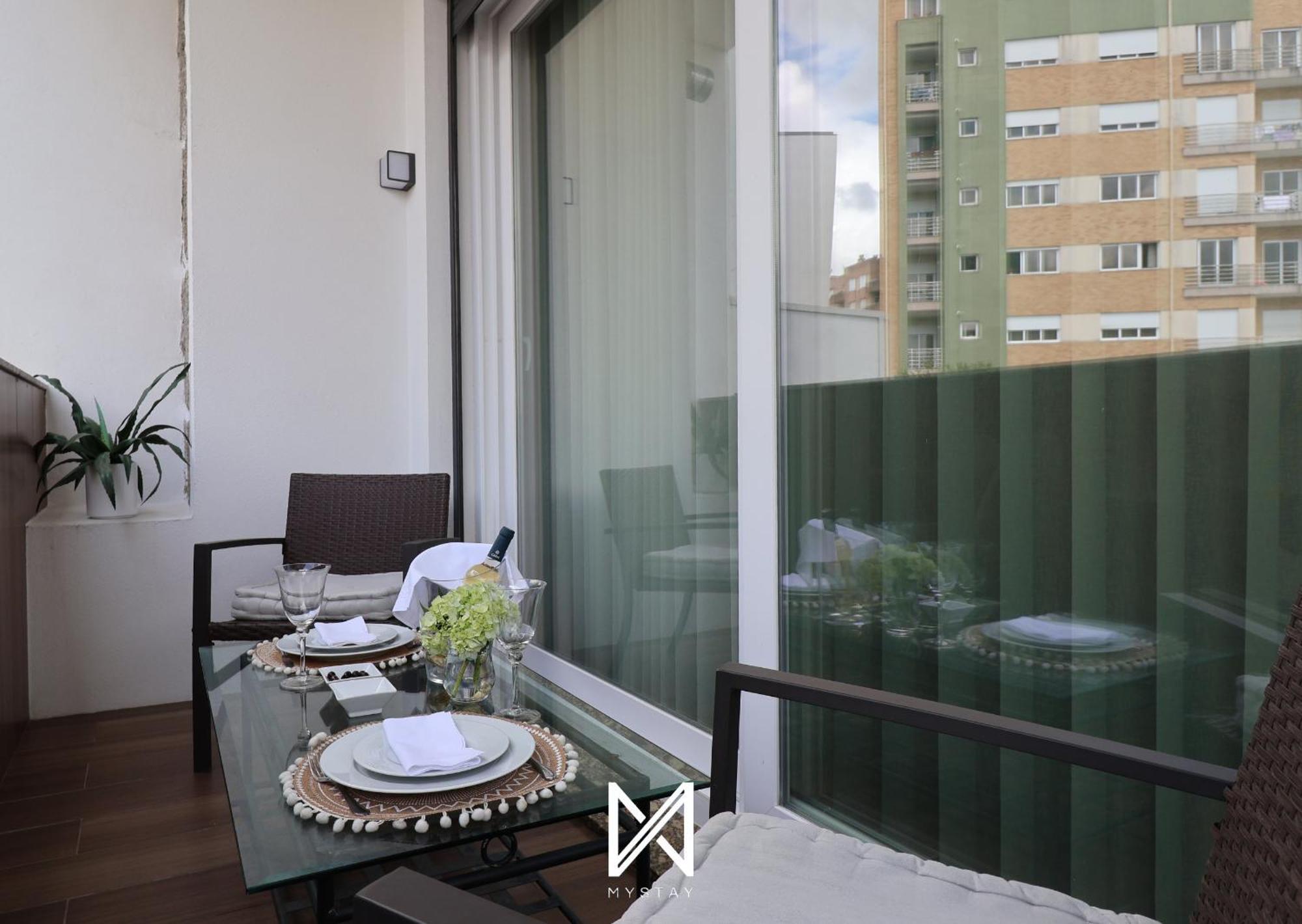 Mystay - D Maria Apartments วีลาโนวา เจ ฟามาลีเกา ภายนอก รูปภาพ